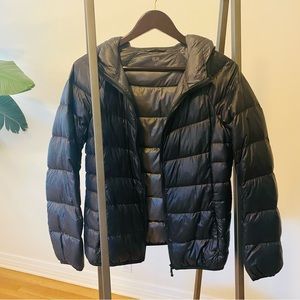 Uniqlo Lightweight Packable Puffer Jacket